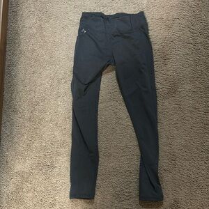 dark grey workout leggings